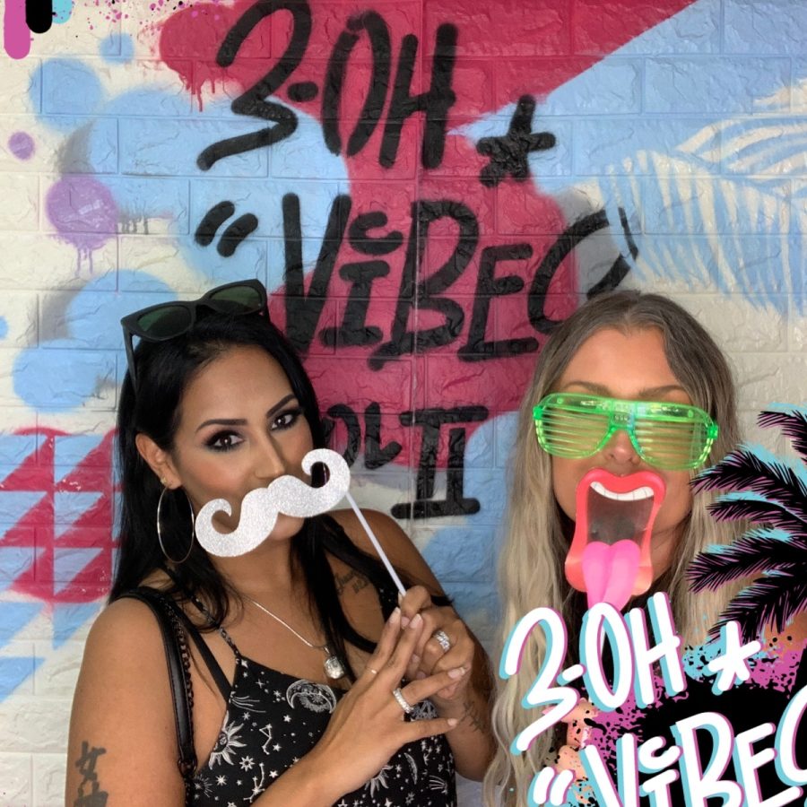 12327571-4E96-457C-95FA-F4A0B3674E19